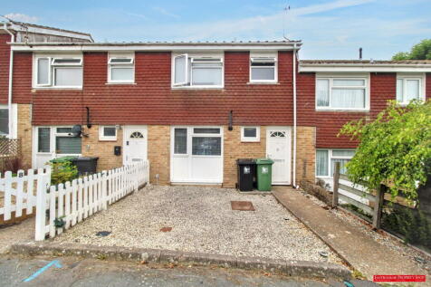 Eastbourne, BN23 - property photo