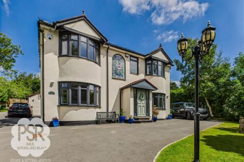 Viewing Strongly Advised on This Stunning Luxury Family Property