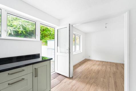 Kitchen into dining room