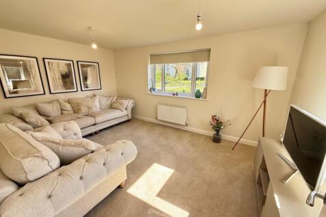 Minett Road, Yate, Bristol photo 3