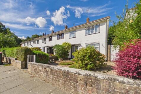 Crawley, RH10 - property photo