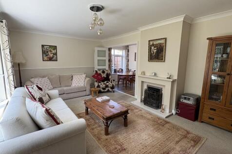 lounge 1