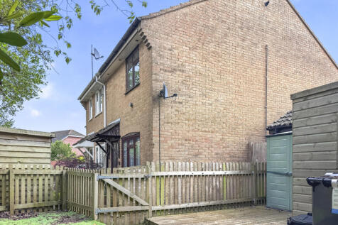 Side Elevation &amp; Garden