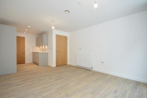 Kitchen/ Living Room