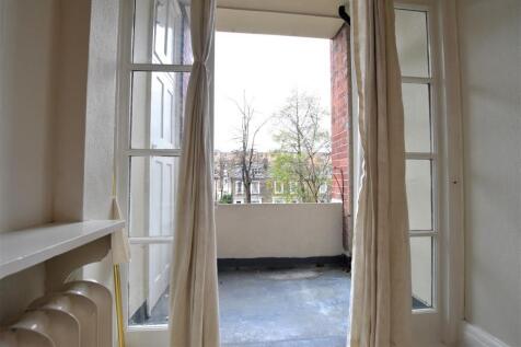 Clive Court, Maida Vale, London W9 photo 4