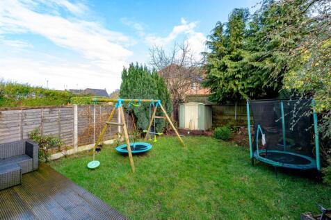 63 Meadow Lane-External.jpg