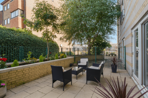 OPEN PLAN RECEPTION/KITCHEN ONE