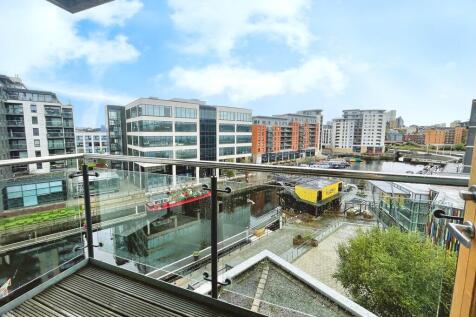 Leeds, LS10 - property photo