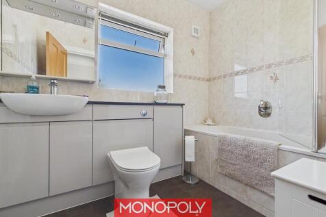 First Floor Bathroom