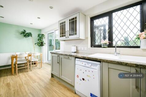 Highfields Close, Stoke Gifford, Bristol, BS34 photo 3