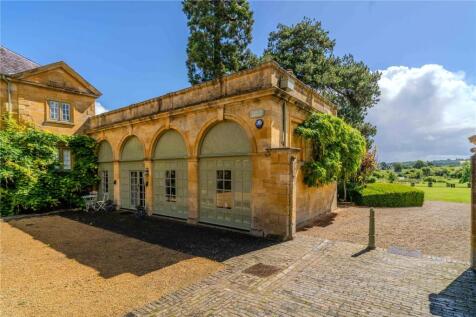 1 The Coach House