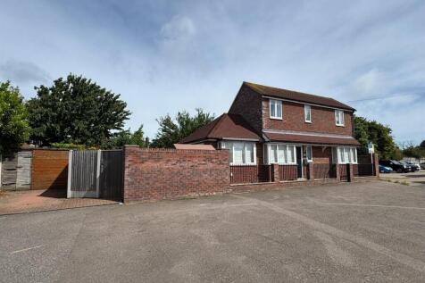 2a NORMAN ROAD BROADSTAIRS 2.jpg