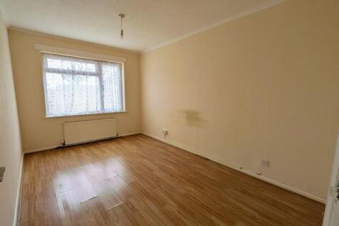 Meadow Way, Jaywick Village photo 3