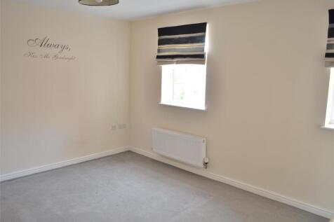 Bowthorpe Drive, Brockworth, Gloucester, Gloucestershire, GL3 photo 4