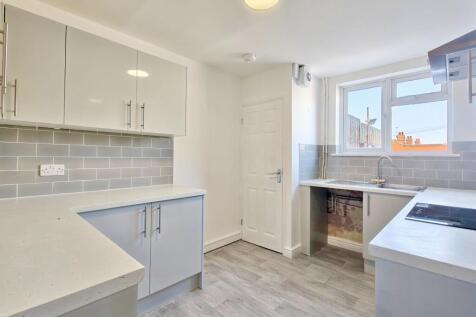 Flat ,  Coventry Road, Yardley, Birmingham photo 3