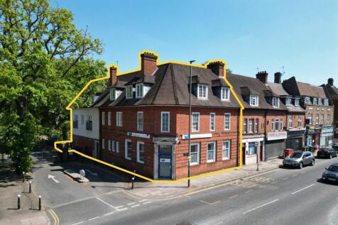 111 Queens Road, Weybridge, Surrey KT13 9UW
