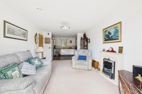 CAM02854G0-PR0442...