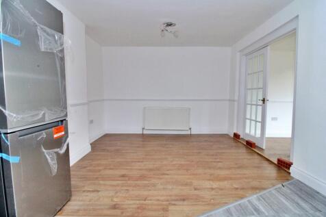 Addison Road, Rugby photo 4