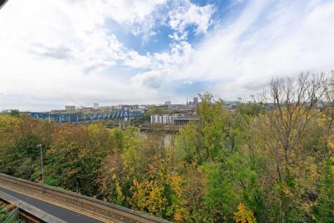 Worsdell Drive, Gateshead photo 4