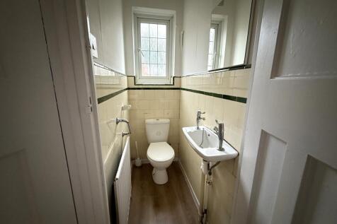 Separate wc