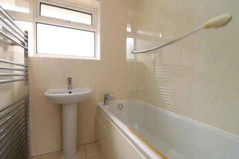Chapel Street, Billericay, CM12 9LR photo 4