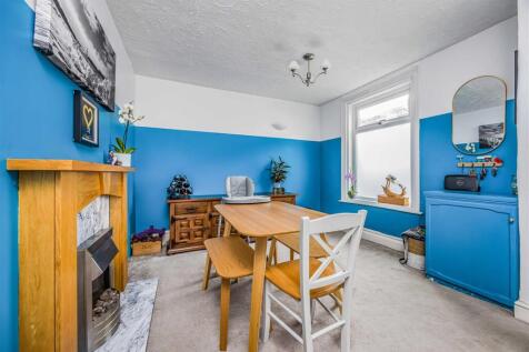 31 Bertie Road, Southsea-Small-PorticoMarketing-So
