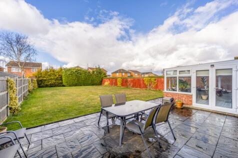 69 Cathedral Drive (Spalding)-7