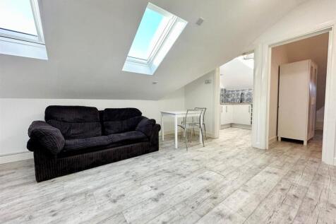 WhatsApp Image 2025-12-19 at 12.51.40.jpeg