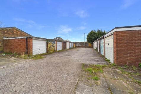 Garage Area