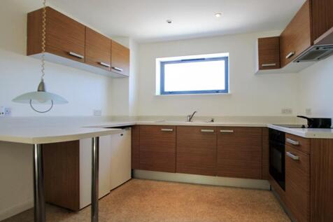 22 Radyr Place LR-7.jpg