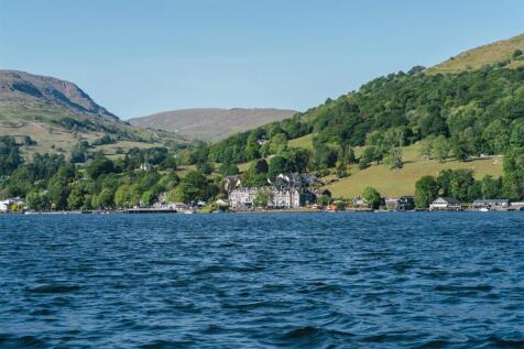 On the Lake - Water Head