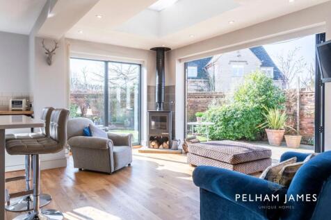 Open Plan Living, Aldon House, Edenham Road, Hanthorpe