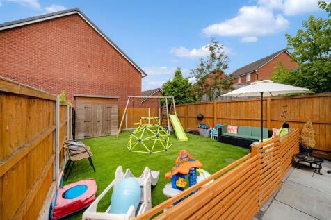 38 STRATFORD DRIVE-39.jpg