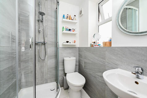 4 The Crescent (5...