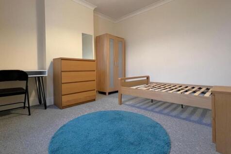 Room 2.jpg