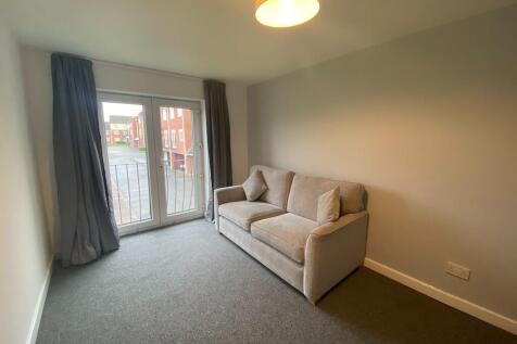 Broad Lanes, Bilston, West Midlands, WV14 photo 3