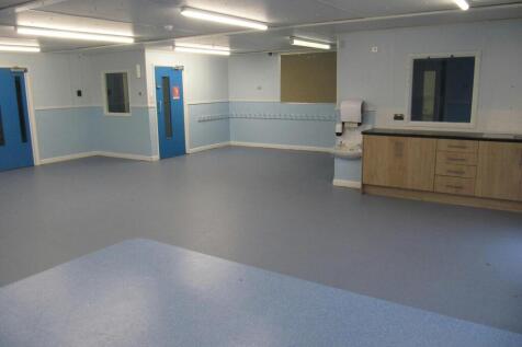 Commercial Property to rent Image 4