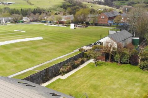Rear Garden &amp; Setting