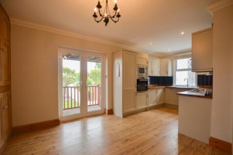 3 Vernon Villas - TPS 01208 872728-02