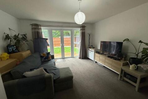 Mensforth Close, Great Stone Gardens, Stretford, M photo 3