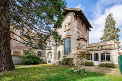 Property Image 1