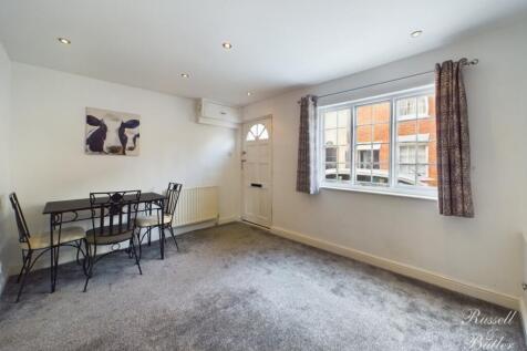 CAM02127G0-PR0124-STILL004