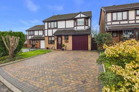 CAM03729G0-PR0209-STILL036