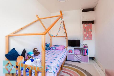 31 New Road, Newtown-17.jpg