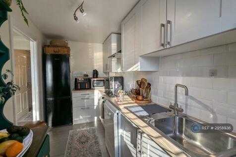 Betjeman Road, Stratford-Upon-Avon, CV37 photo 5