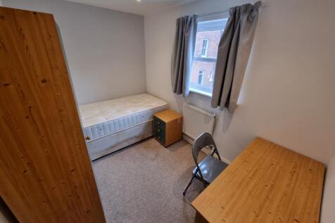 Flat 3, Alexander House, LEAMINGTON SPA photo 5