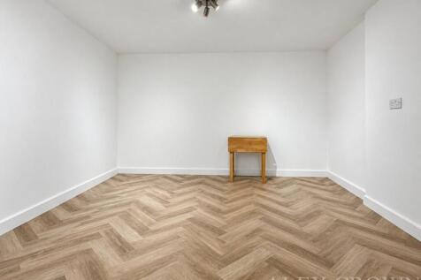 Hornsey Road, Holloway photo 3
