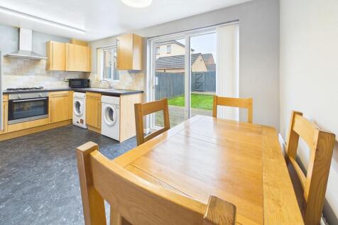 Kitchen/Dining Ar...
