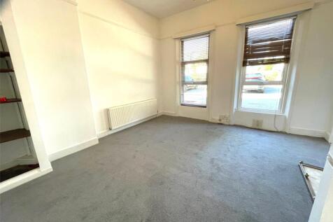 Somertrees Avenue, LONDON, SE12 photo 4