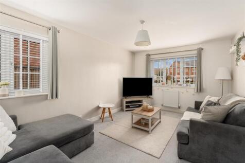 52 Parsons Piece, Banbury-3.jpg